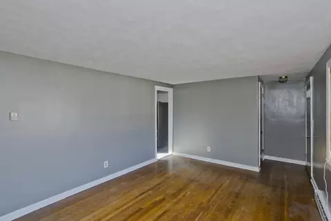 Living - 74 Judith St, Springfield, MA 01118 photo 1 of 2