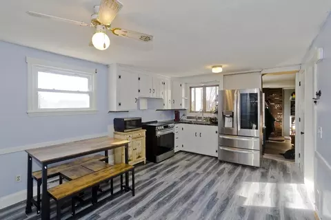 Kitchen - 74 Judith St, Springfield, MA 01118 photo 4 of 4