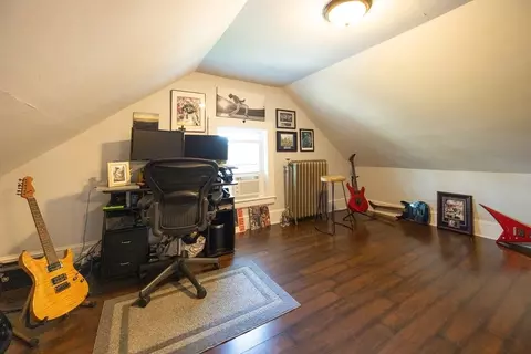 25 Brewster Rd, Framingham, MA 01702 photo 25