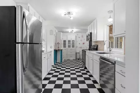 18 Carlton Rd, Bourne, MA 02532 photo 11