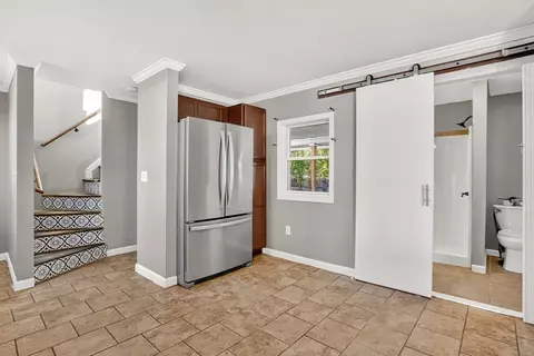 41 Florida St, Springfield, MA 01109 photo 18