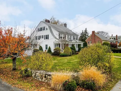 45 Clark Rd, Lowell, MA 01852 photo 4