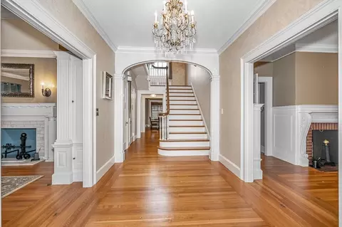 45 Clark Rd, Lowell, MA 01852 photo 8
