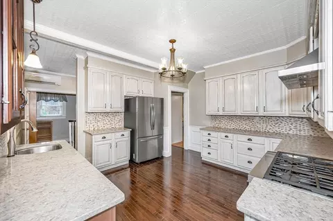 45 Clark Rd, Lowell, MA 01852 photo 13