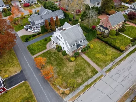 45 Clark Rd, Lowell, MA 01852 photo 6