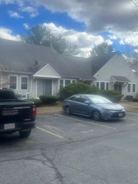 2206 Halcyon Dr #2206, Worcester, MA 01606