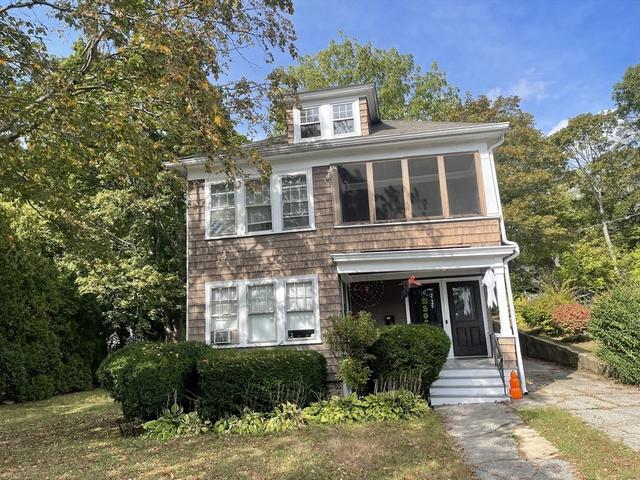 10 Westland Ter, Haverhill, MA 01830