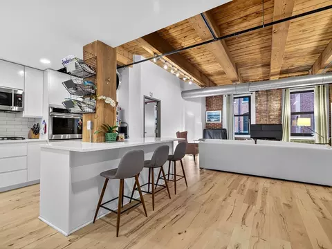 9 W Broadway #206, Boston, MA 02127