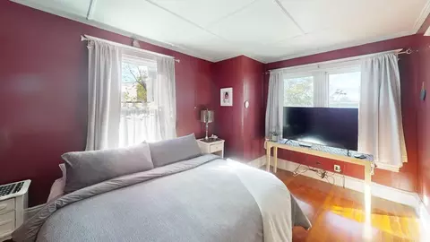 Bedroom - 19 Mt Ida Rd, Boston, MA 02122 photo 4 of 14