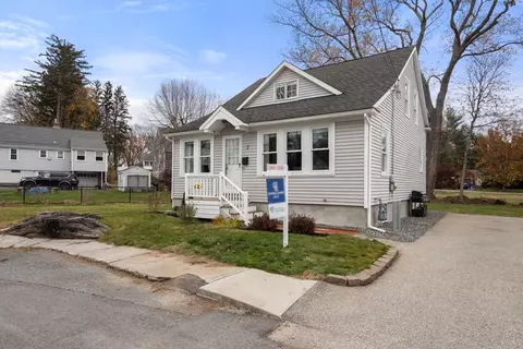 7 King St, Maynard, MA 01754