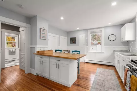 Kitchen - 7 King St, Maynard, MA 01754 photo 3 of 4
