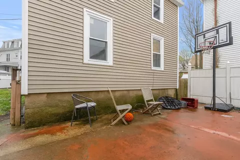 4 Mount Vernon St, Gloucester, MA 01930 photo 19