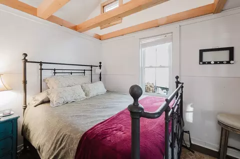 Bedroom - 4 Ross Ave, Wareham, MA 02571 photo 1 of 5