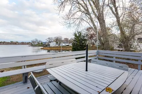 Exterior - 4 Ross Ave, Wareham, MA 02571 photo 5 of 9