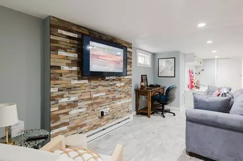 Living - 4 Ross Ave, Wareham, MA 02571 photo 6 of 6
