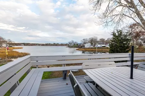 Exterior - 4 Ross Ave, Wareham, MA 02571 photo 6 of 9