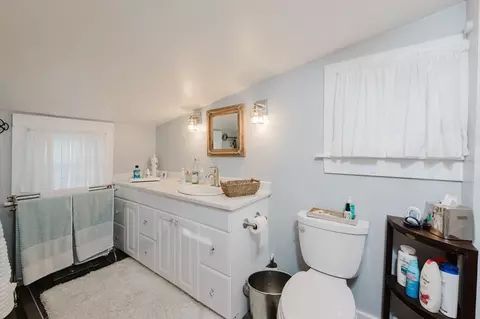 Bath - 4 Ross Ave, Wareham, MA 02571 photo 1 of 3