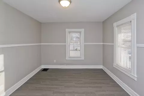 81 Hayden Ave, Springfield, MA 01109 photo 18