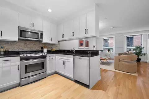 80 Broad St #303, Boston, MA 02110