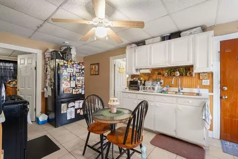 172 Earle St, Fall River, MA 02723 photo 15