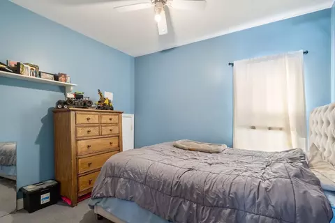 172 Earle St, Fall River, MA 02723 photo 10