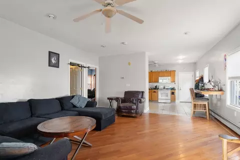 172 Earle St, Fall River, MA 02723 photo 9