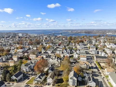 172 Earle St, Fall River, MA 02723 photo 37
