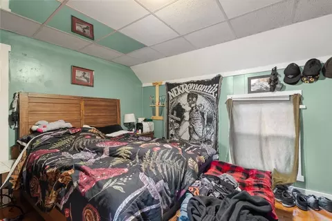 172 Earle St, Fall River, MA 02723 photo 32