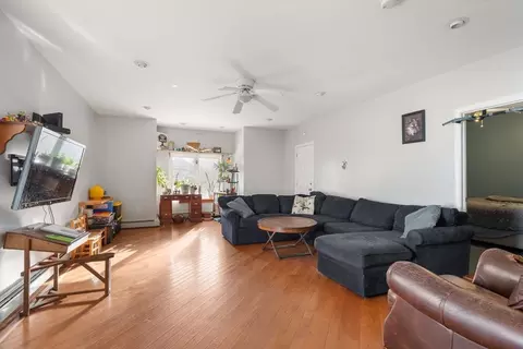 172 Earle St, Fall River, MA 02723 photo 8