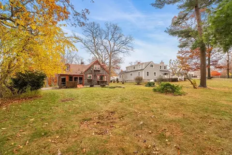 Exterior - 36 Smith Rd, Hingham, MA 02043 photo 5 of 5