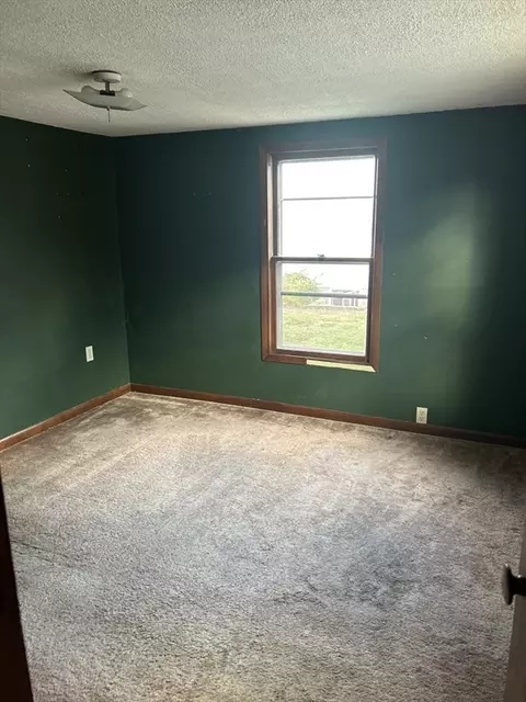 72 Homeward Ave, Uxbridge, MA 01569 photo 7