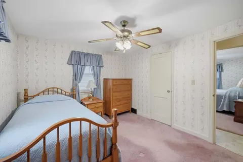Bedroom - 246 El Paso St, Springfield, MA 01104 photo 2 of 9
