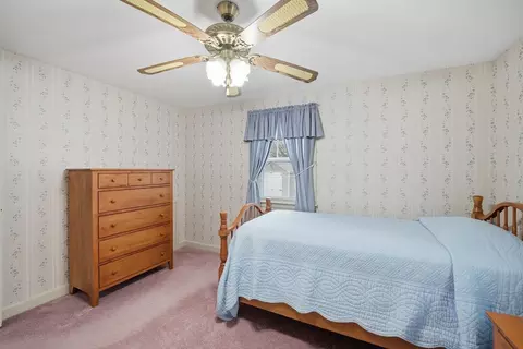 Bedroom - 246 El Paso St, Springfield, MA 01104 photo 3 of 9