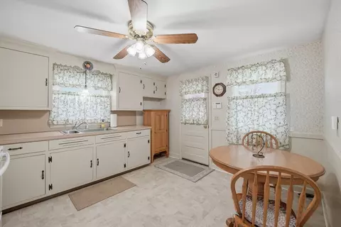 Kitchen - 246 El Paso St, Springfield, MA 01104 photo 3 of 4