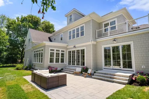 16 Foley Beach Rd, Hingham, MA 02043 photo 3