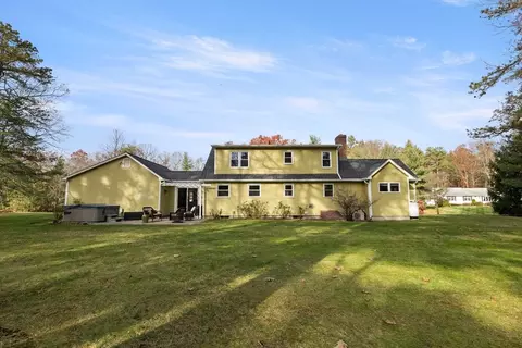 59 Campbell Dr, Easthampton, MA 01027 photo 6