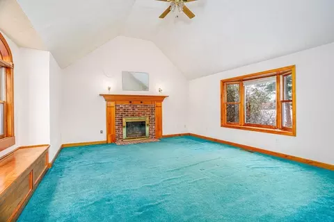 6 Mountain View Ave, Ayer, MA 01432 photo 9