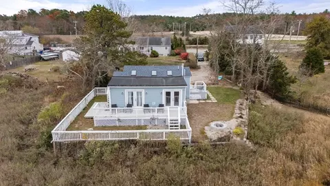 156 Sandwich Rd, Wareham, MA 02571 photo 9
