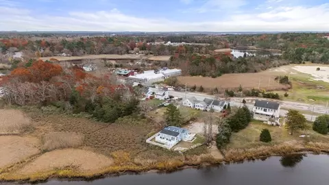 156 Sandwich Rd, Wareham, MA 02571 photo 5