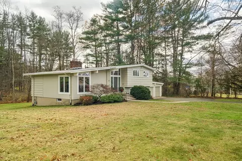 17 Linda Rd, Andover, MA 01810