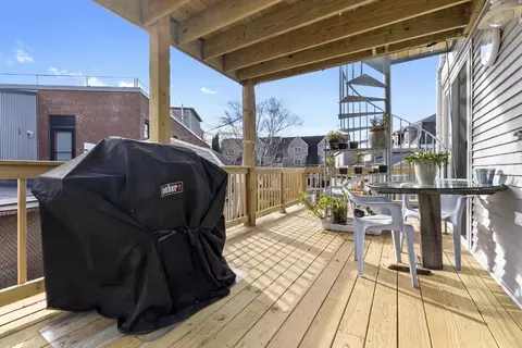 7 Lothrop St, Beverly, MA 01915 photo 14