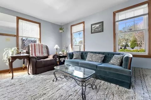 7 Lothrop St, Beverly, MA 01915 photo 8