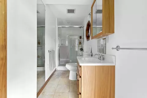 7 Lothrop St, Beverly, MA 01915 photo 15