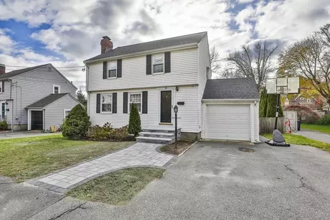 10 Converse St, Wakefield, MA 01880