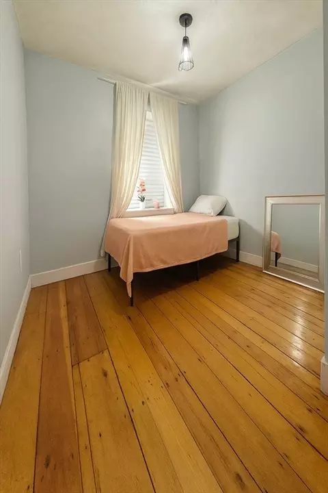 Bedroom - 74 Davison St, Hyde Park, MA 02136 photo 4 of 4
