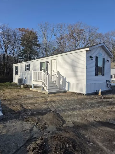 1540 Broadway #26, Raynham, MA 02767