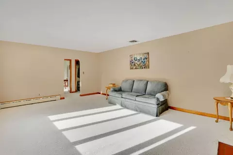 Living - 76 Roy St, Chicopee, MA 01013 photo 3 of 4