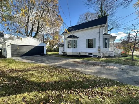 Exterior - 22 Laurel St, Beverly, MA 01915 photo 7 of 7