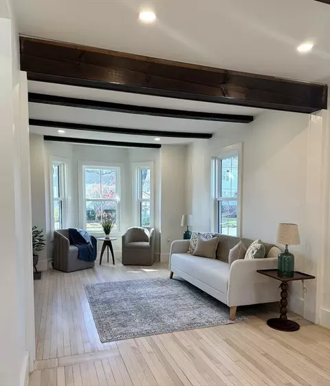 Living - 22 Laurel St, Beverly, MA 01915 photo 1 of 3