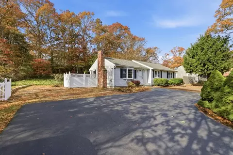 544 Cotuit Rd, Mashpee, MA 02649 photo 5